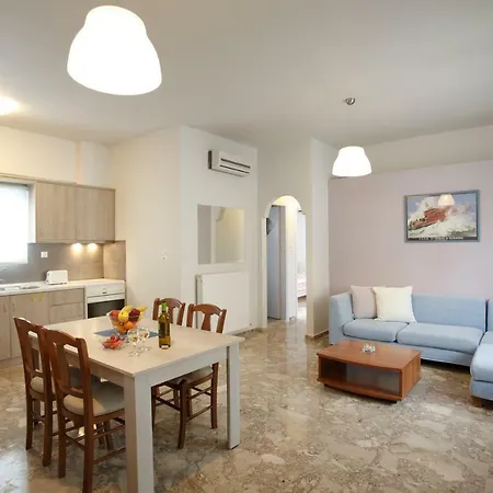Spacious In 普拉基亚斯