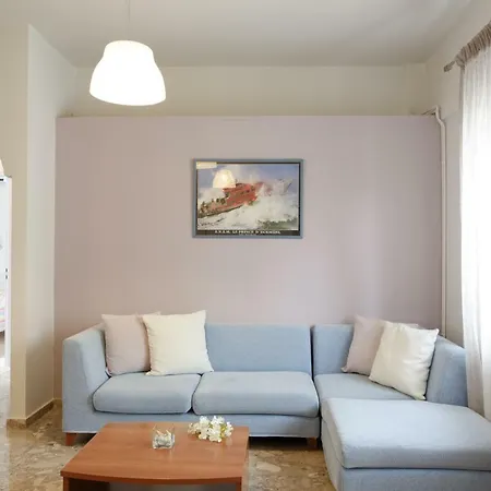 Apartament Spacious In *